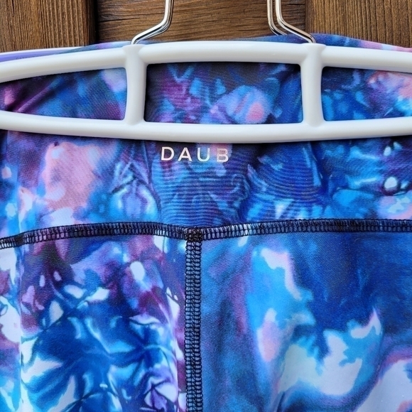 DAUB Active | mesh tie dye leggings | medium - Picture 4 of 12